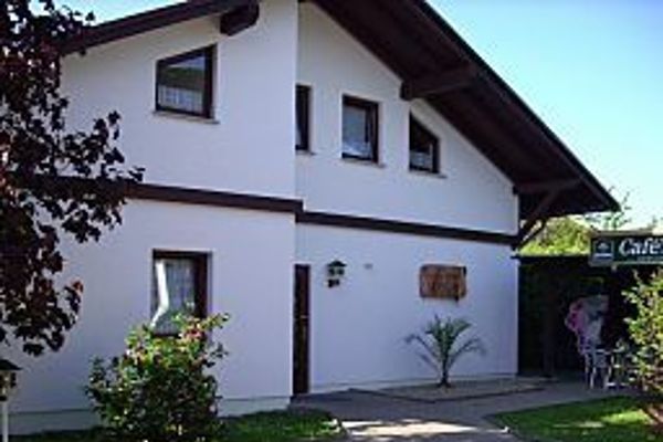 Hoyer Cafe Pension und Appartements (Thüringen)